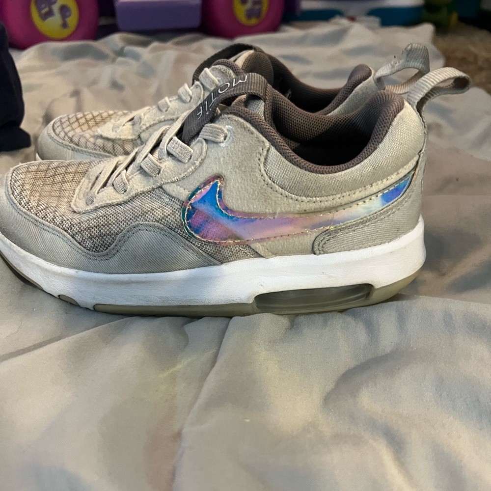 Nike air max girls size 13 GUC